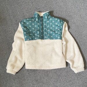 Universal Thread Cream Sherpa Pullover with Green Floral Top